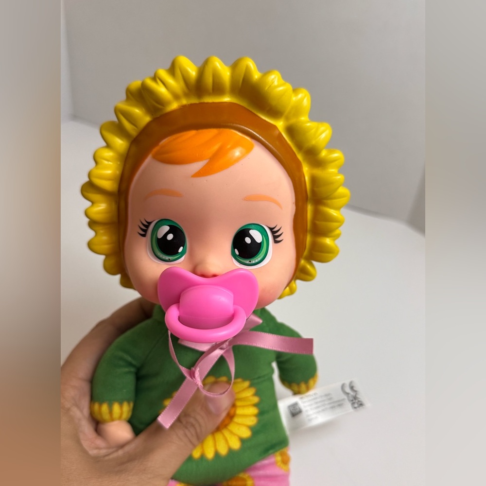 Cry Babies - Tiny Cuddles Happy Flower Sophia 9" Baby Doll with Sunflower Themed